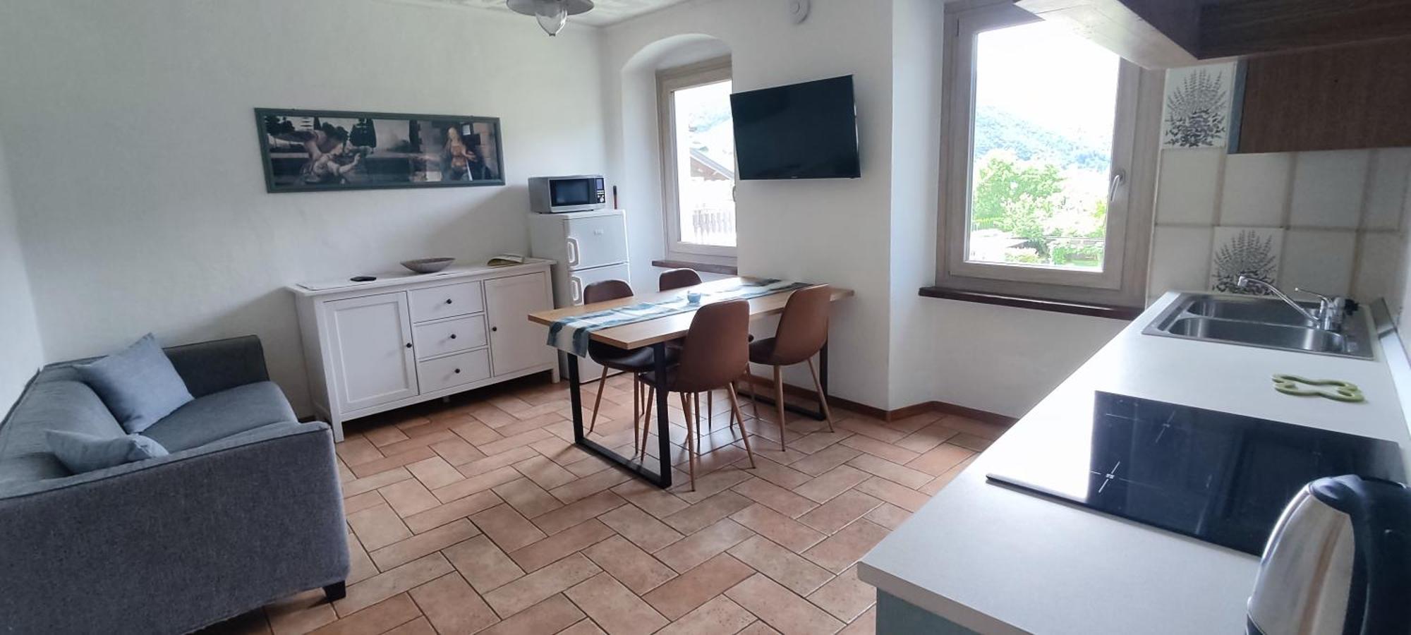 Ledro Lake Suite "Pur" Меццолаго Номер фото